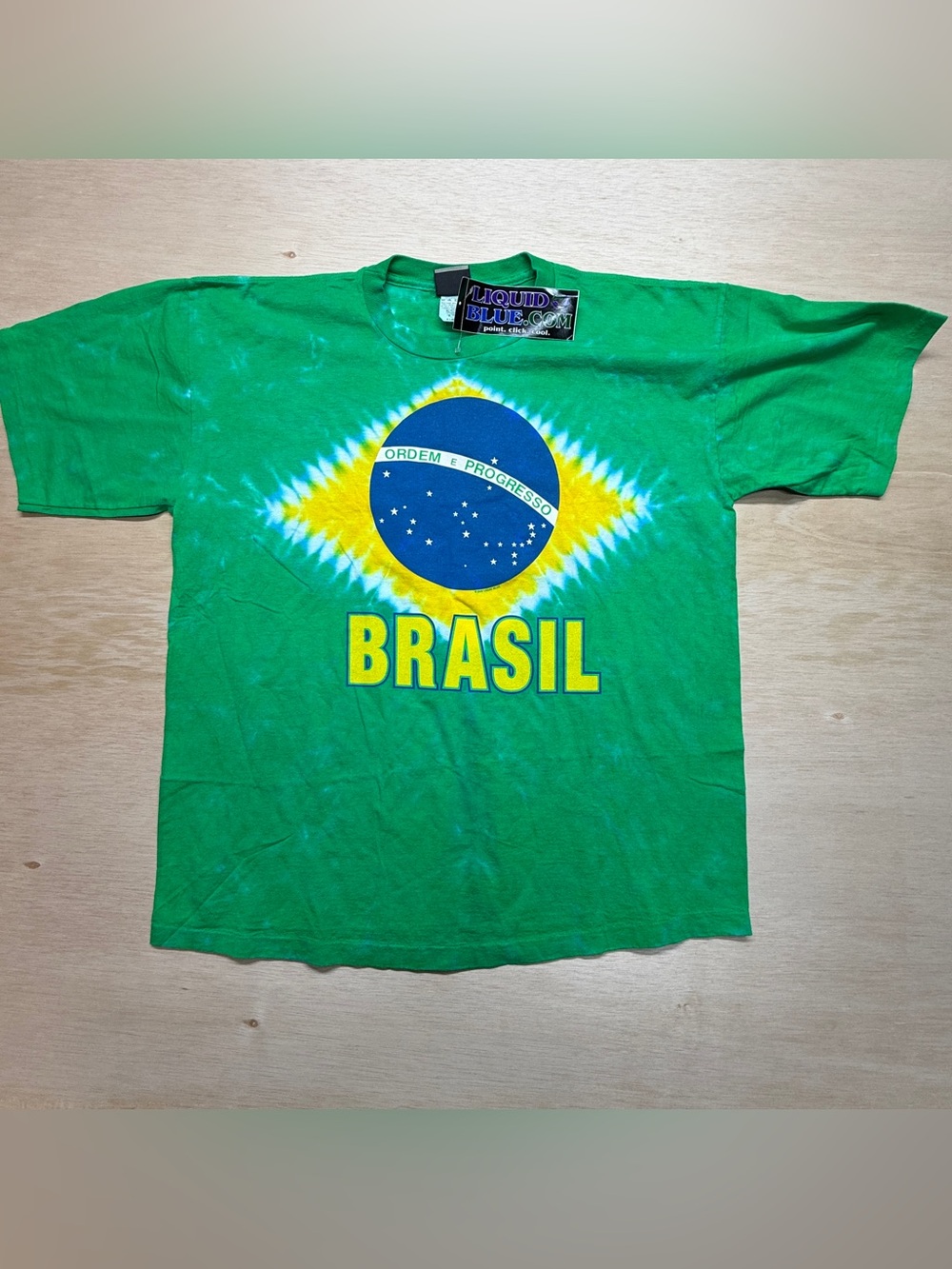 ### NWT Vintage 2006 Liquid Blue Brazil Flag Tie-Dye T-Shirt - Size XL